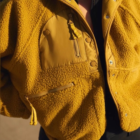 NEW Free People Hit The Slopes Fleece Jacket - Picture 7 of 16